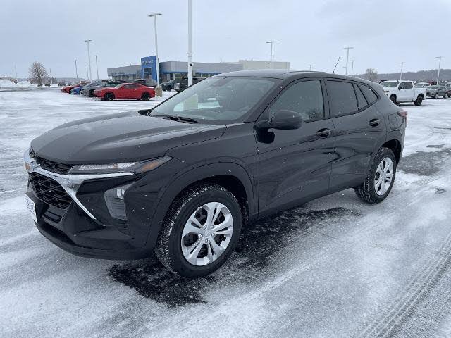 2026 Chevrolet Trax LS FWD