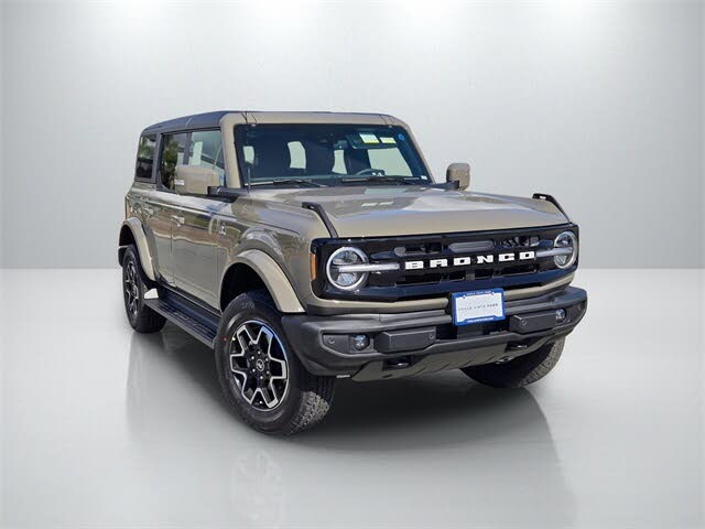 2025 Ford Bronco Outer Banks 4-Door 4WD