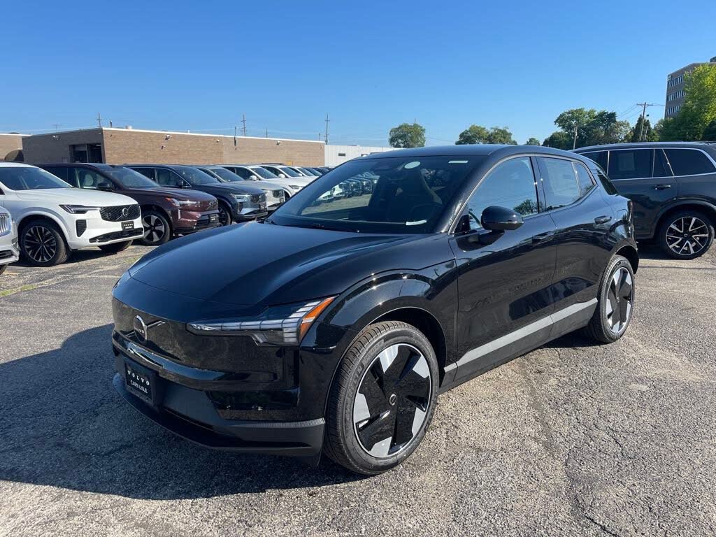 2025 Volvo EX30 Twin Plus eAWD