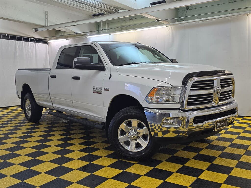 2014 RAM 2500 SLT Crew Cab LB 4WD