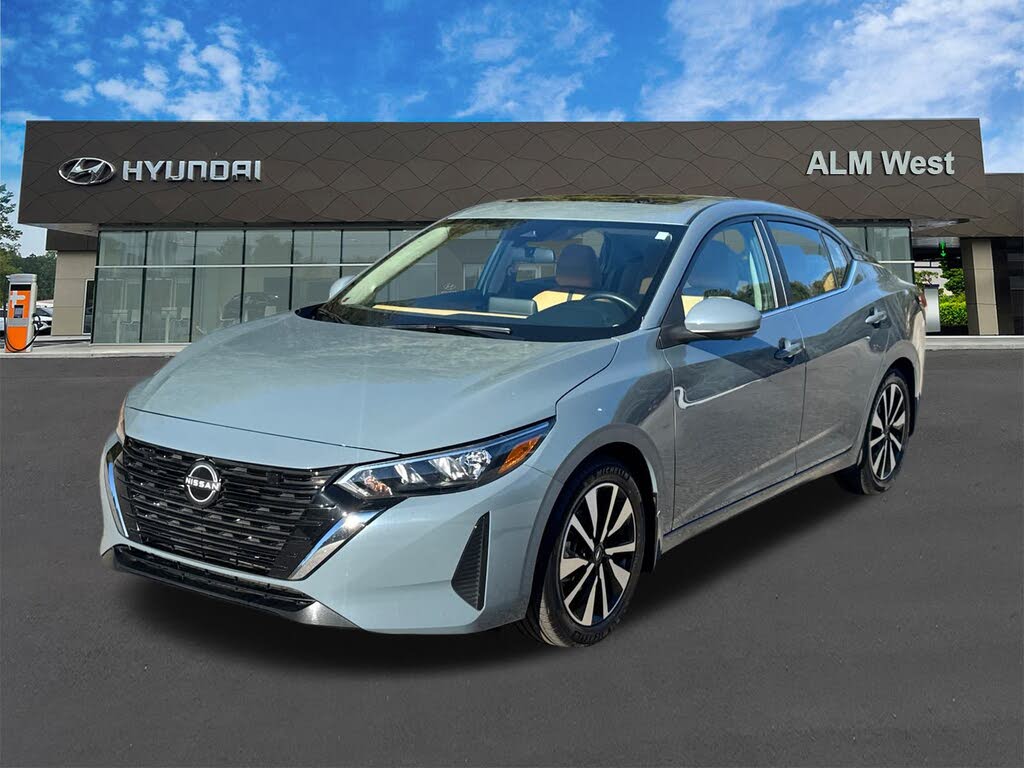 2024 Nissan Sentra SV FWD