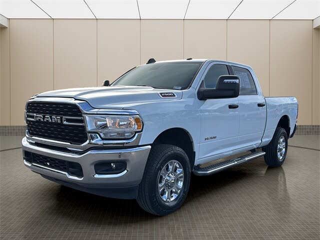2024 RAM 2500 Big Horn Crew Cab 4WD