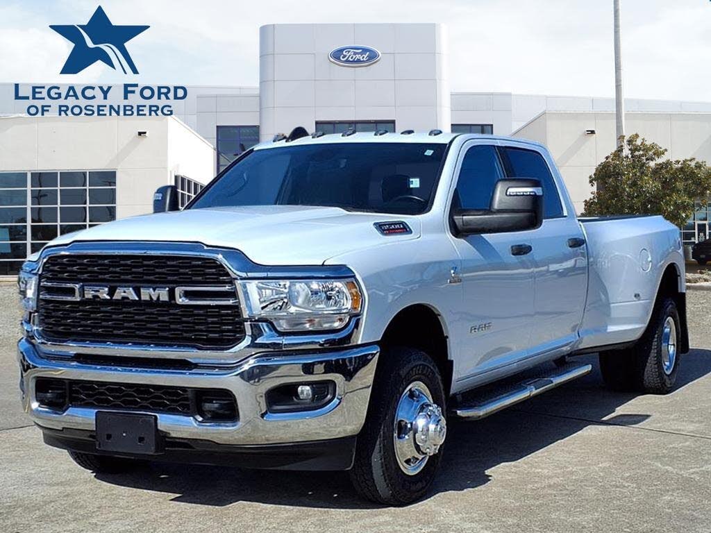 2024 RAM 3500 Big Horn Crew Cab LB DRW 4WD