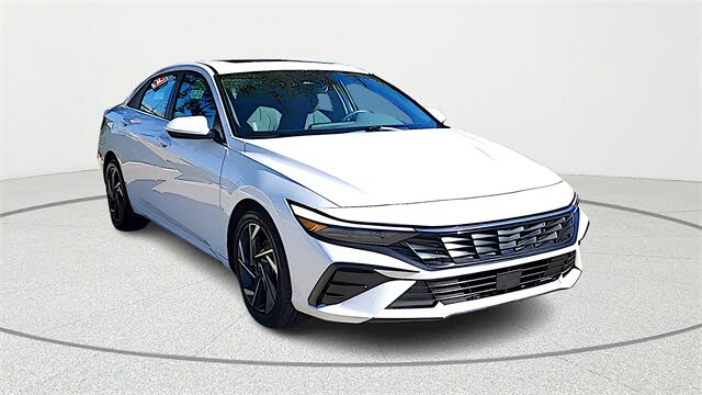 2025 Hyundai Elantra SEL Convenience FWD