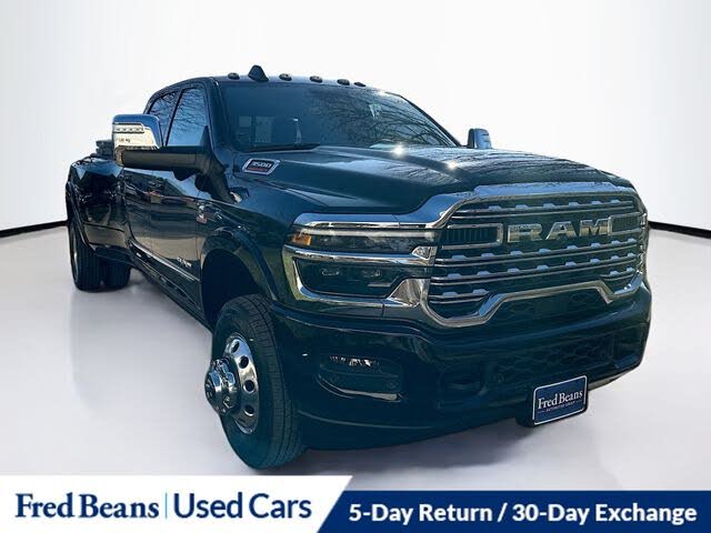 2025 RAM 3500 Limited Crew Cab LB DRW 4WD