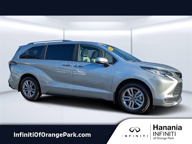 2025 Toyota Sienna Limited 7-Passenger FWD