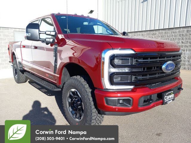 2026 Ford F-250 Super Duty Platinum Crew Cab 4WD