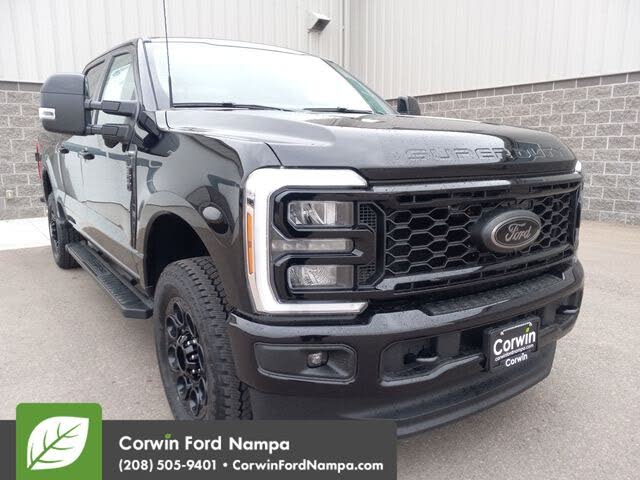 2026 Ford F-350 Super Duty Lariat Crew Cab 4WD