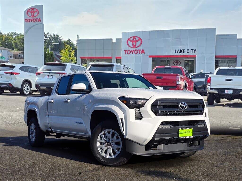 2026 Toyota Tacoma SR5 Double Cab 4WD