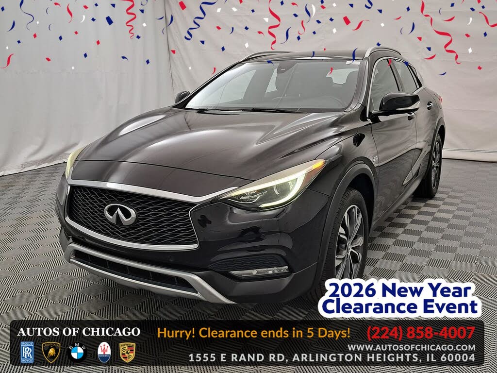 2017 INFINITI QX30 Premium AWD
