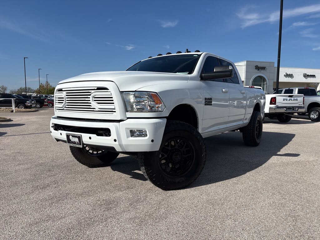 2018 RAM 2500 Big Horn Crew Cab 4WD