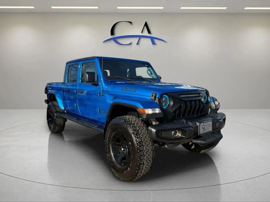 2021 Jeep Gladiator Willys Crew Cab 4WD