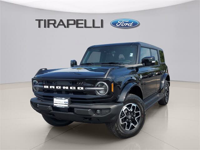 2025 Ford Bronco Outer Banks 4-Door 4WD