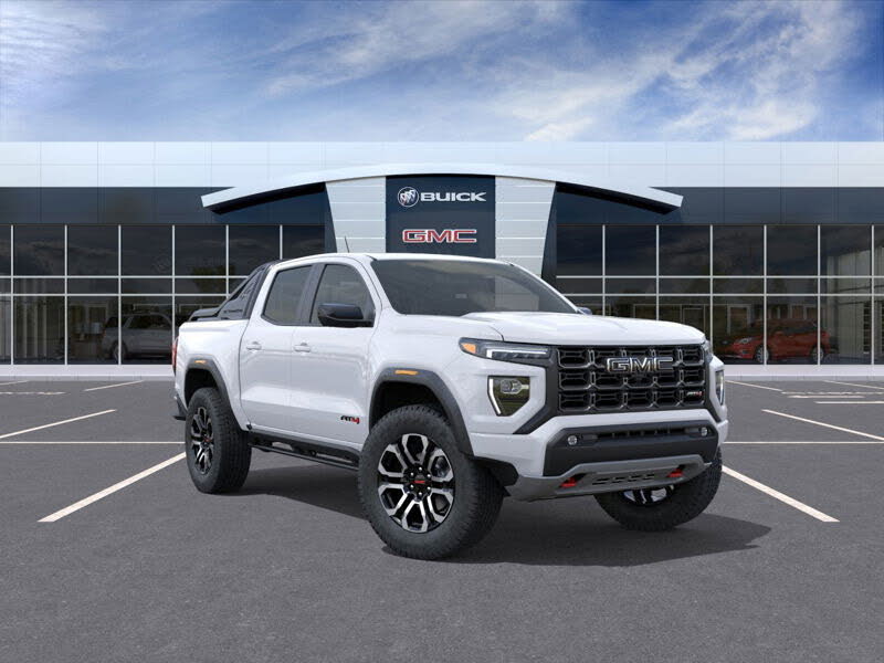 GMC Canyon AT4 Crew Cab 4WD 2025