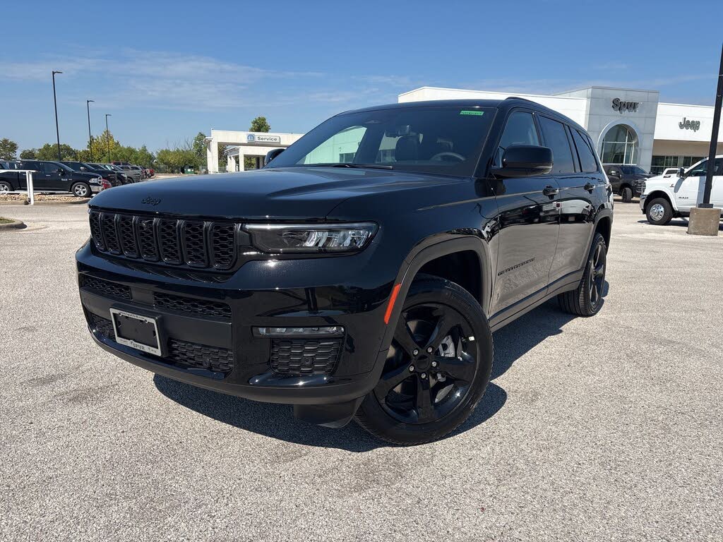 2025 Jeep Grand Cherokee L Limited RWD