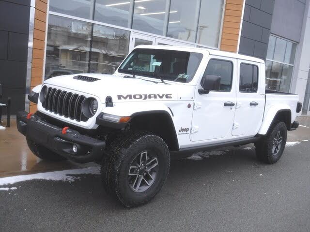 2026 Jeep Gladiator Mojave Crew Cab 4WD