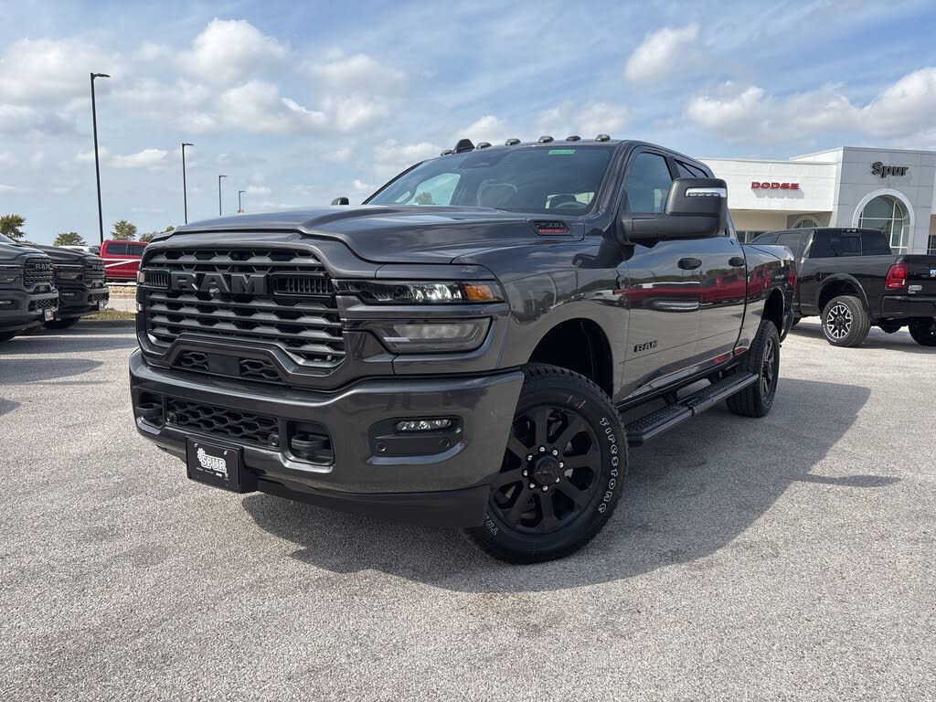2026 RAM 2500 Big Horn Crew Cab 4WD