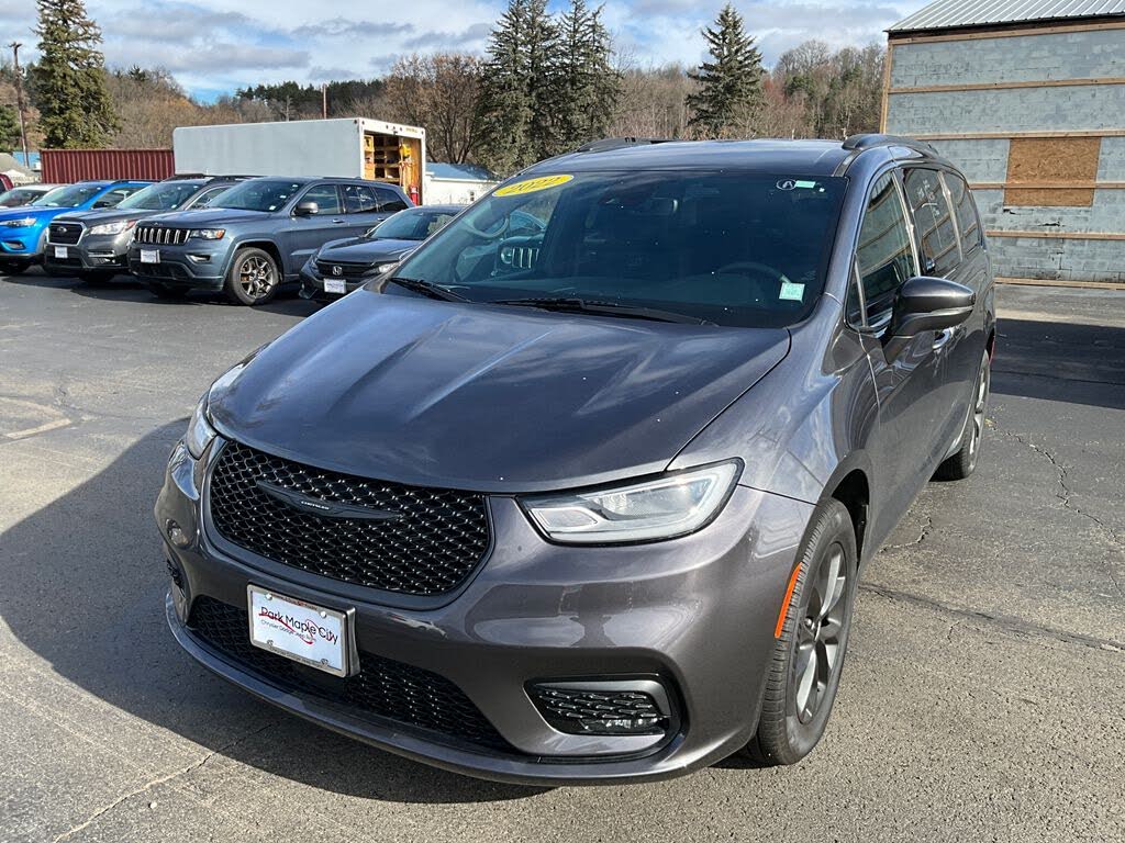 2022 Chrysler Pacifica Touring L AWD