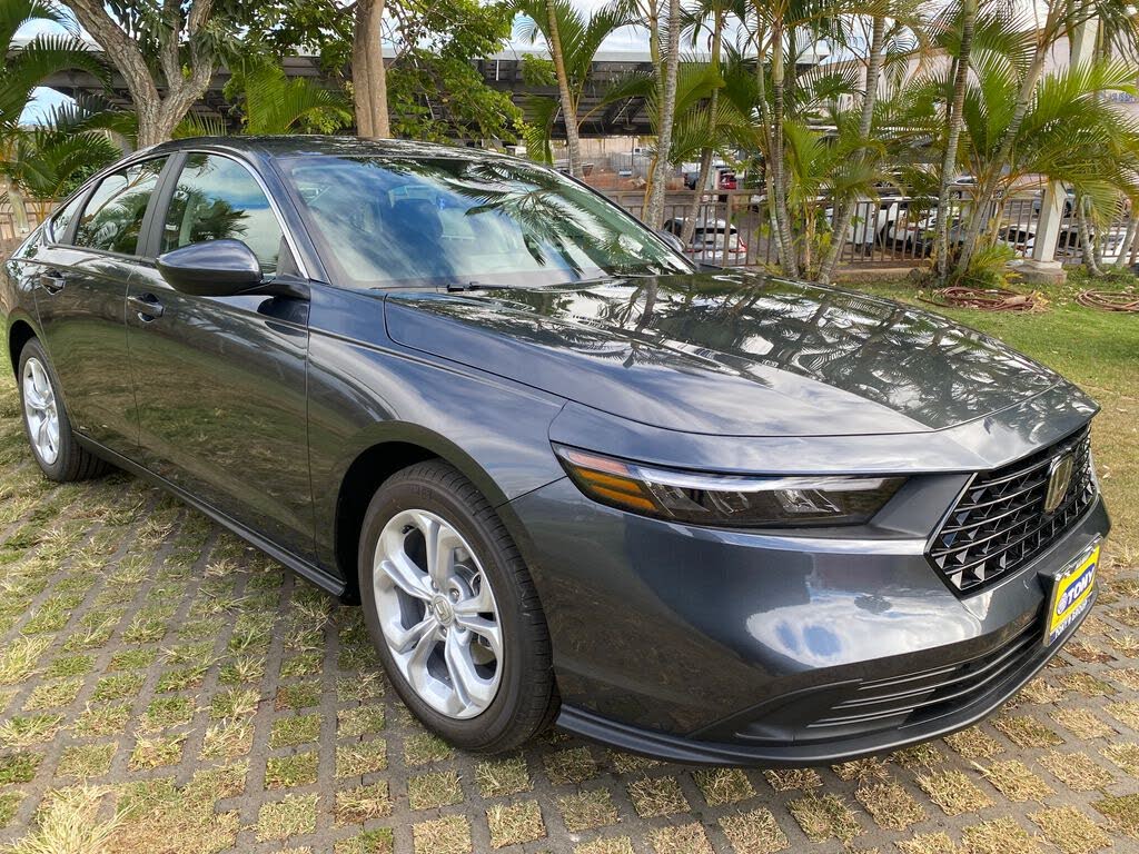 2025 Honda Accord LX FWD