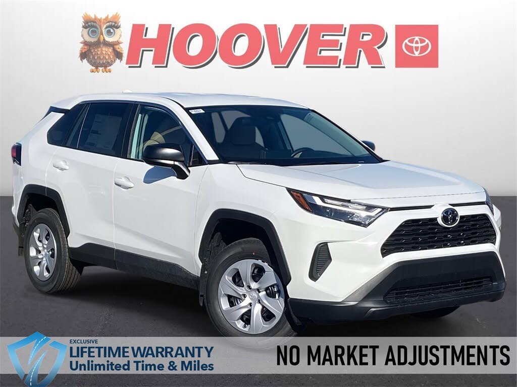 2025 Toyota RAV4 LE FWD