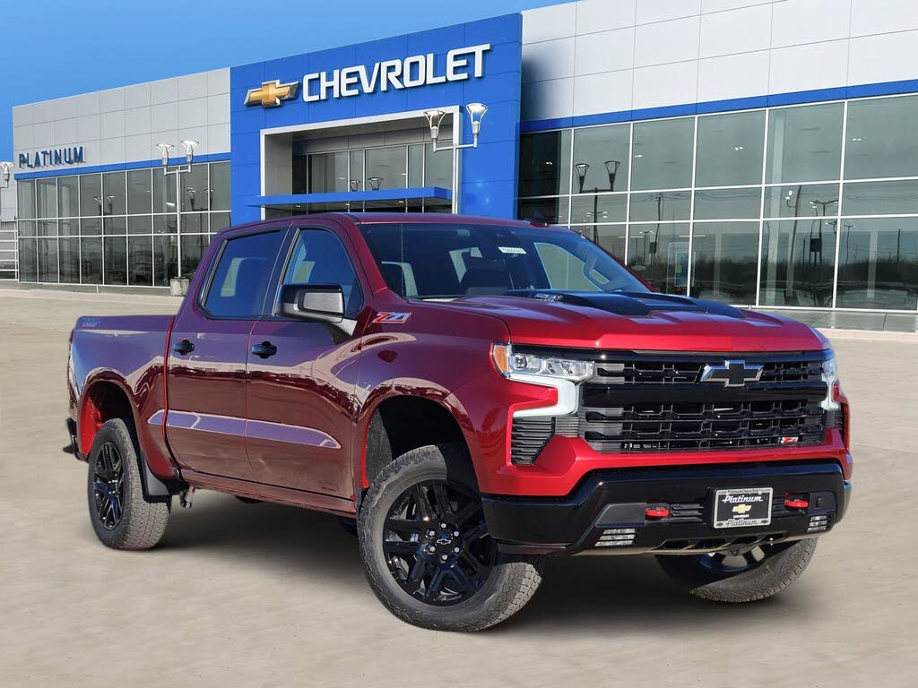 2026 Chevrolet Silverado 1500 LT Trail Boss Crew Cab 4WD