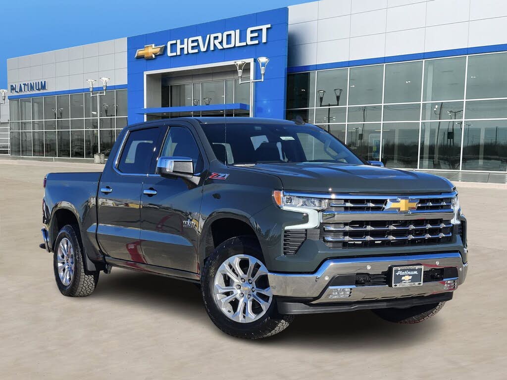 2026 Chevrolet Silverado 1500 LTZ Crew Cab 4WD