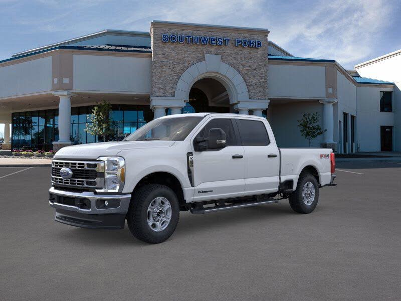 2026 Ford F-250 Super Duty XLT Crew Cab 4WD