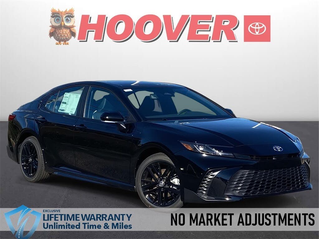 2026 Toyota Camry SE FWD