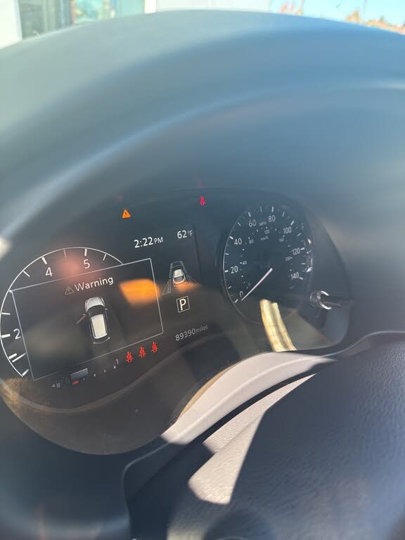 2023 Nissan Kicks SR FWD