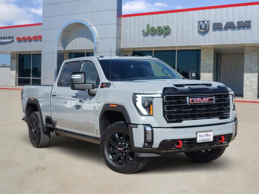 2024 GMC Sierra 2500HD AT4 Crew Cab 4WD