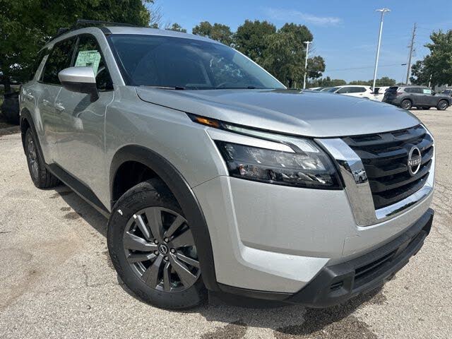 2025 Nissan Pathfinder SV 4WD