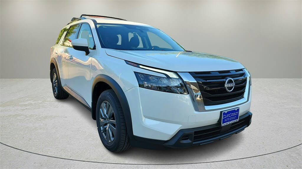 2025 Nissan Pathfinder SV FWD