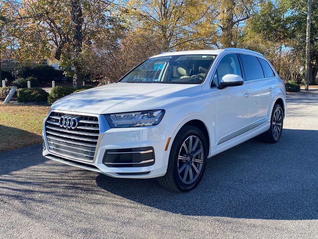2019 Audi Q7 45 TFSI quattro Premium Plus