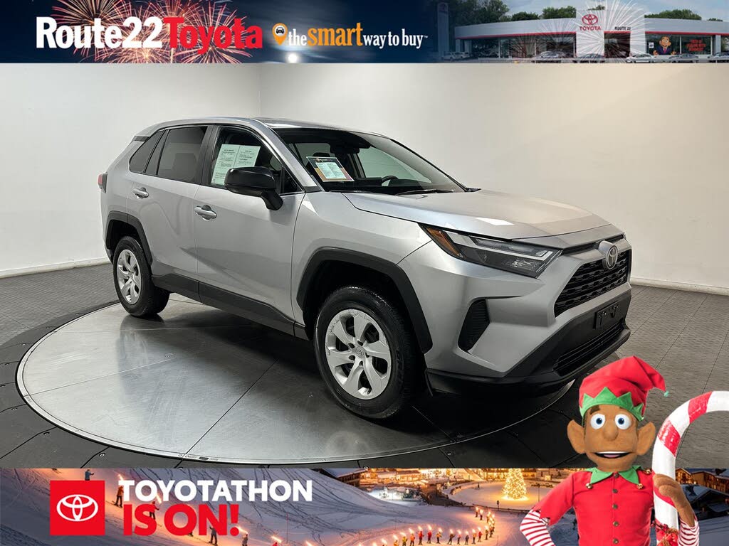 2024 Toyota RAV4 LE AWD