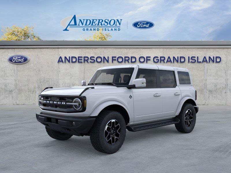 2025 Ford Bronco Outer Banks 4-Door 4WD