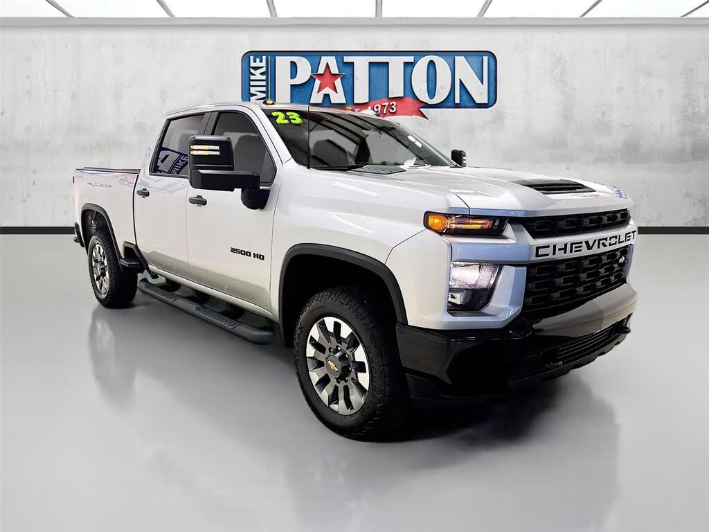 2023 Chevrolet Silverado 2500HD Custom Crew Cab 4WD