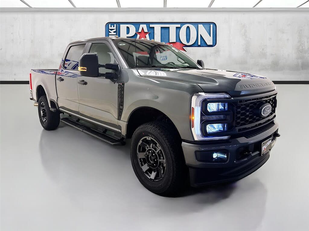 2026 Ford F-250 Super Duty XL Crew Cab 4WD