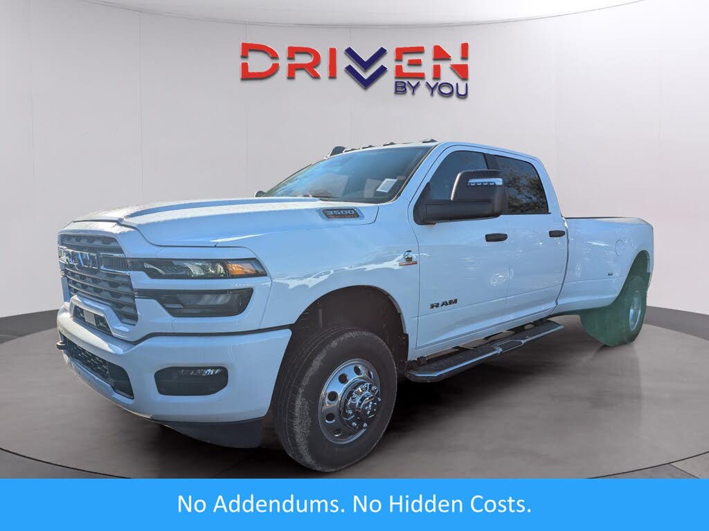 2026 RAM 3500 Lone Star Crew Cab LB DRW 4WD