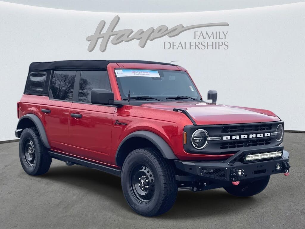 2023 Ford Bronco Black Diamond 4-Door 4WD