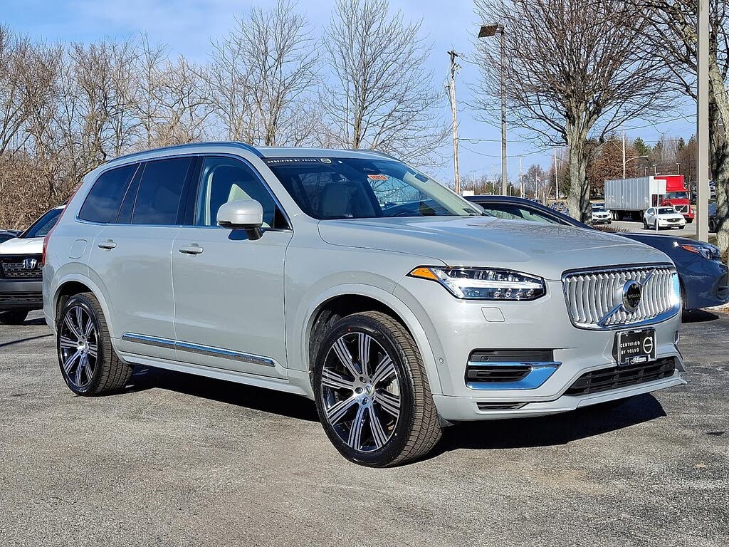 2024 Volvo XC90 Recharge T8 Plus Bright Theme 6-Passenger eAWD