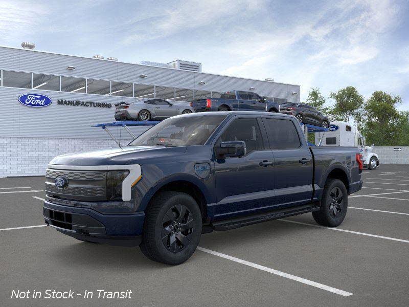 2025 Ford F-150 Lightning Lariat SuperCrew AWD