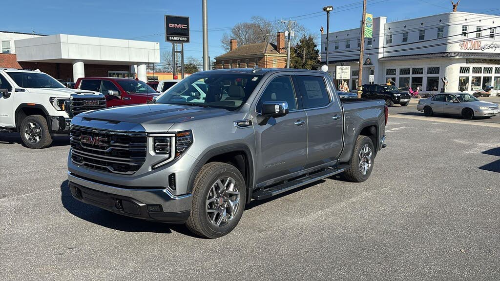 2026 GMC Sierra 1500 SLT Crew Cab 4WD
