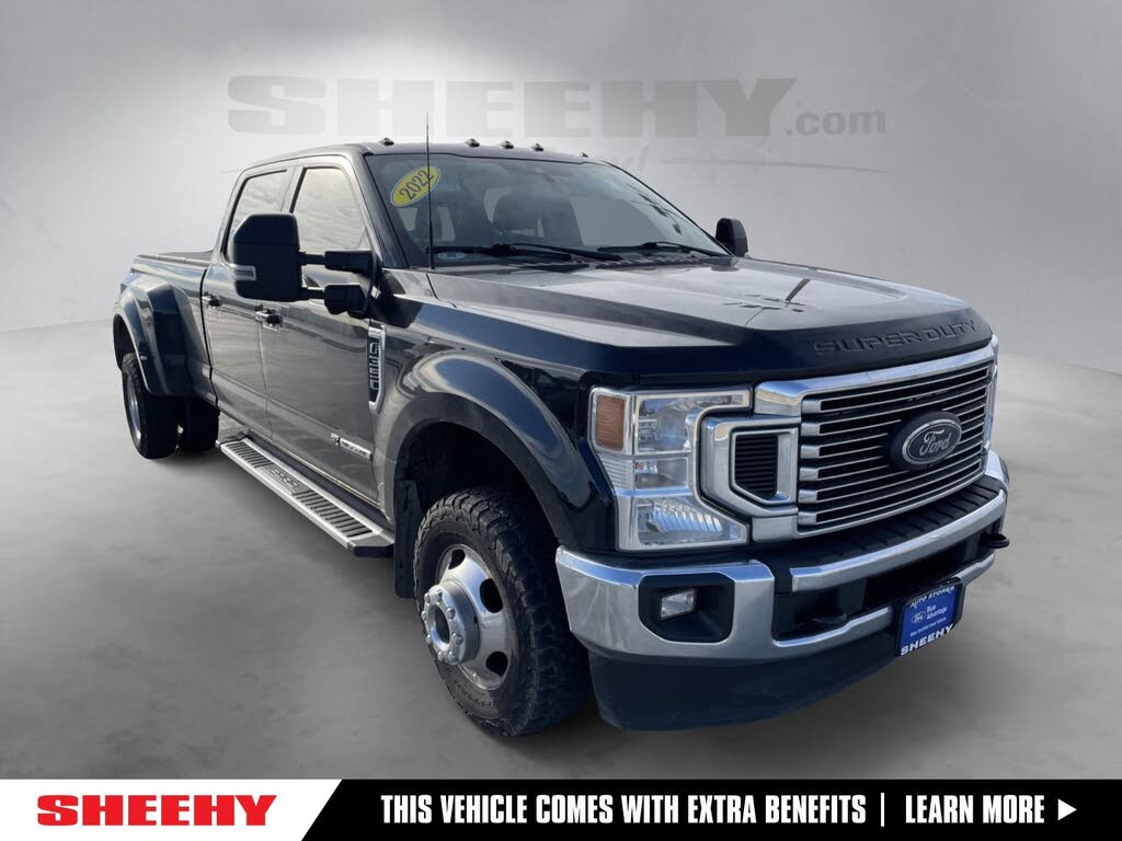2022 Ford F-350 Super Duty Lariat Crew Cab LB DRW 4WD