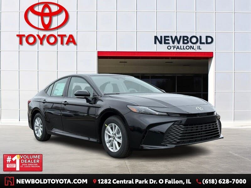 2026 Toyota Camry LE FWD