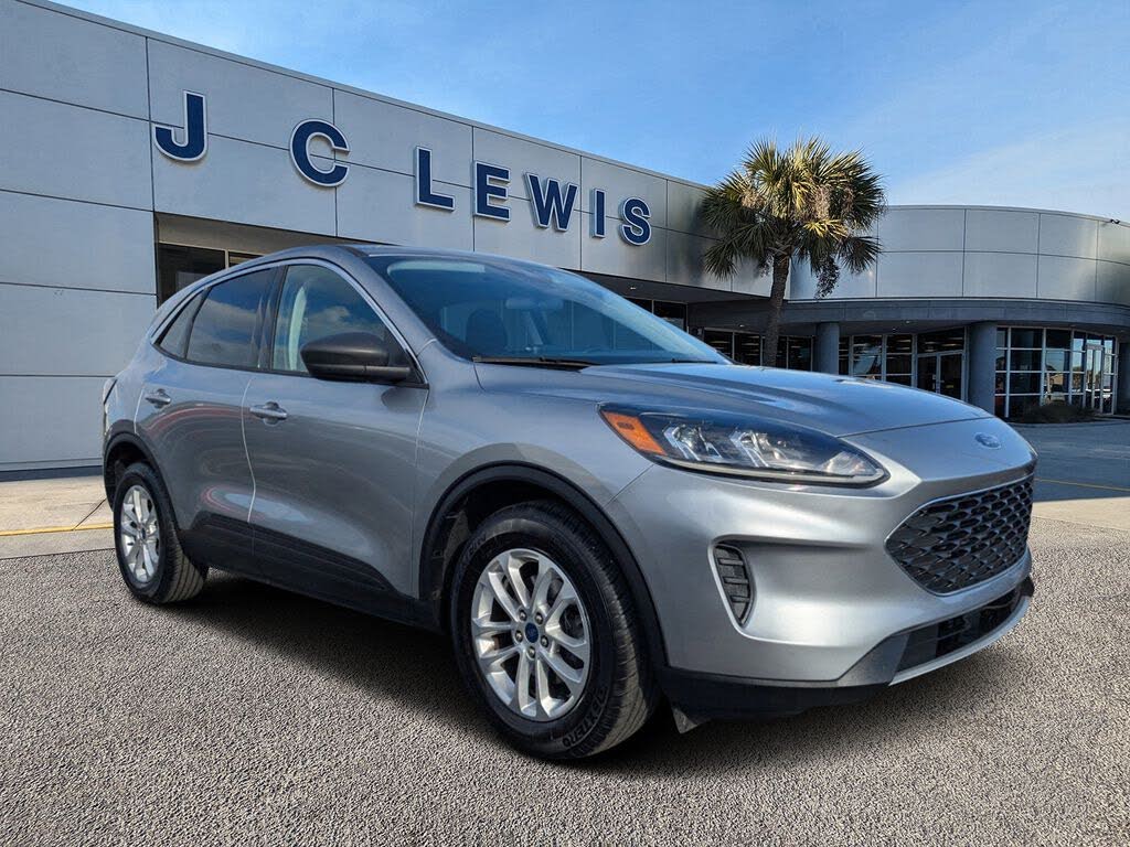 2022 Ford Escape SE FWD