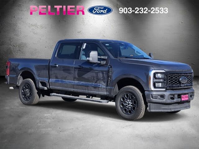 2026 Ford F-250 Super Duty XLT Crew Cab 4WD