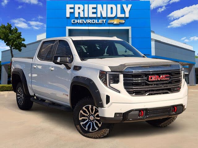 2023 GMC Sierra 1500 AT4 Crew Cab 4WD
