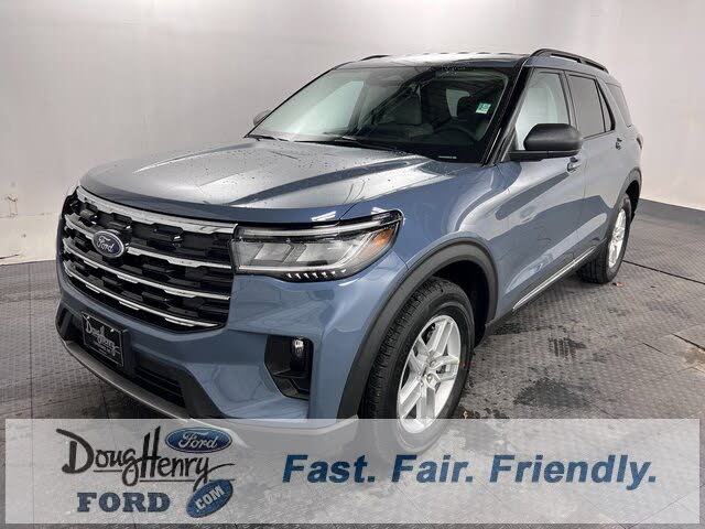 2025 Ford Explorer Active RWD