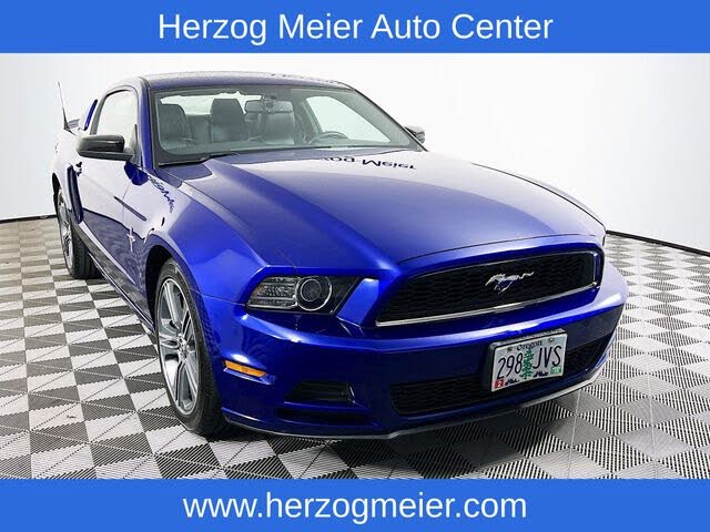 2014 Ford Mustang V6 Premium Coupe RWD