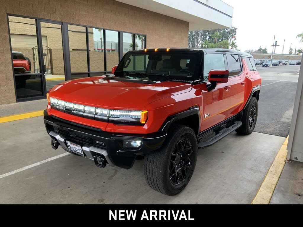 2025 GMC Hummer EV SUV 2X AWD